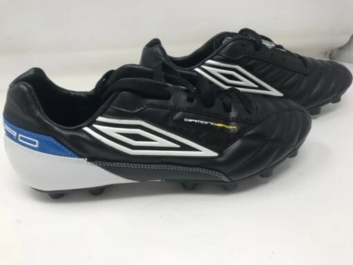 New Umbro ES-Diamondback-A HG Men's 10.5 Molded Soccer Cleat Black/Blue/White -Deals Baseball Store 2022 10 04 2014.05.41 42f85f29 4453 435c b949 f29fa1e60be2 scaled