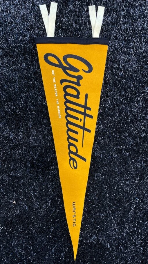 GRATTITUDE PENNANT -Deals Baseball Store PNT GRATTITUDE 2 scaled